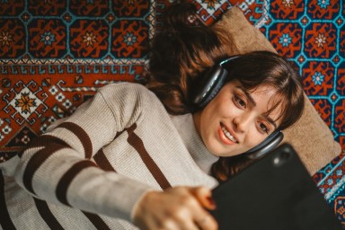 Секреты успешных полиглотов: Как они учат новые языки?